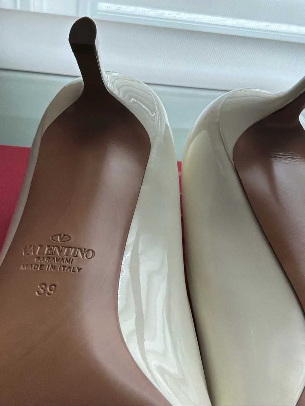 Valentino White Patent Leather Pointed Toe Pumps with Pyramid Stud